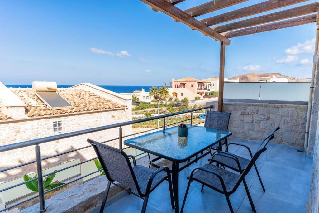 Zefyros Suite , Seafront Retreat ! Pánormos المظهر الخارجي الصورة