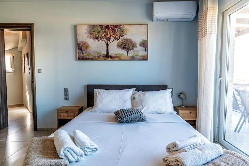 Zefyros Suite , Seafront Retreat ! Pánormos المظهر الخارجي الصورة